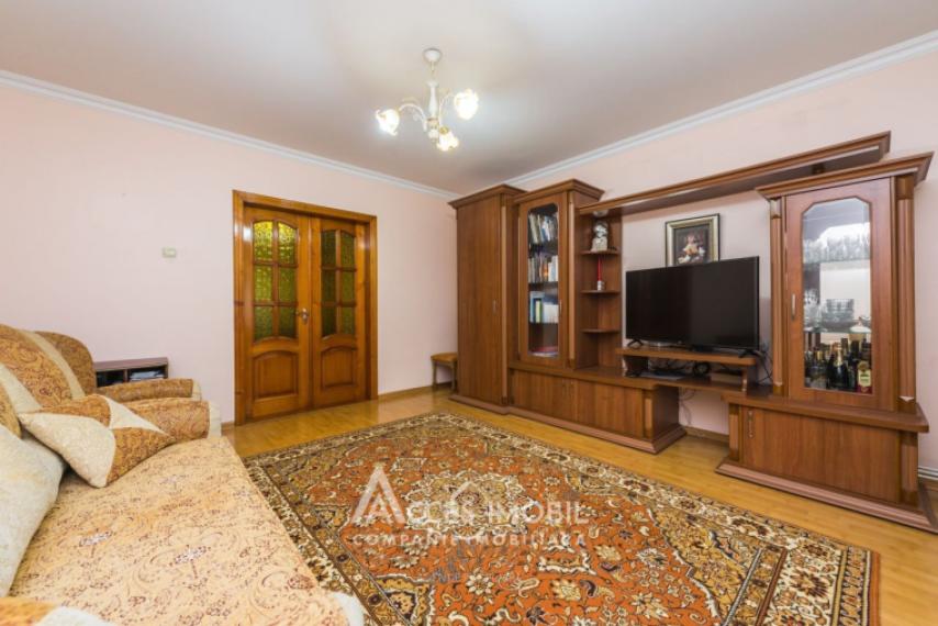 Centru, bd. Dimitrie Cantemir, 3 camere. Seria 143! AUTONOMĂ! Garaj!: 2