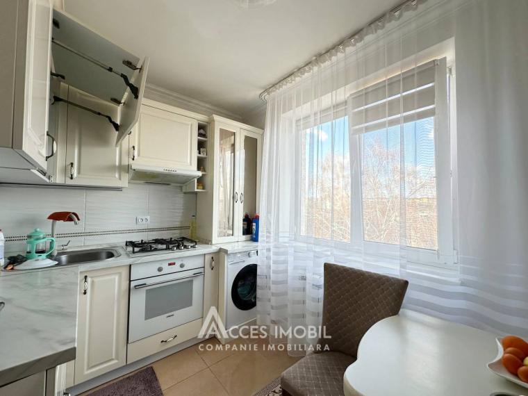 Poșta Veche, str. Gheorghe Madan, 3 camere. Euroreparație!: 3