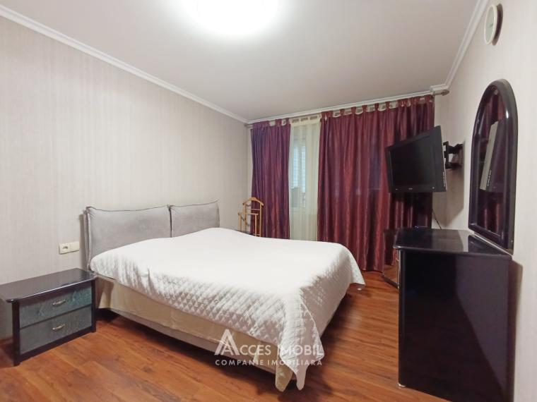 Чокана, ул. Джинта Латинэ 3 комнаты. 135 Серия!: 0