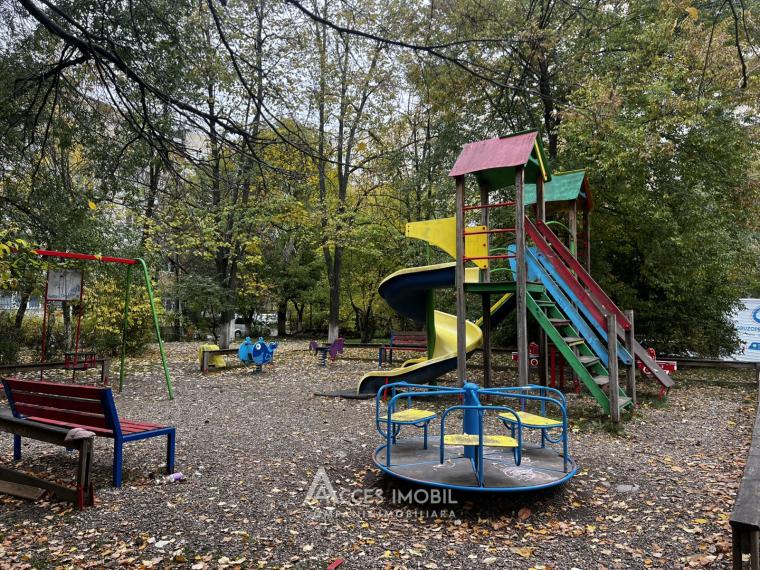 Râșcani, bd. Moscova, 1 cameră. Localizare de mijloc!: 9