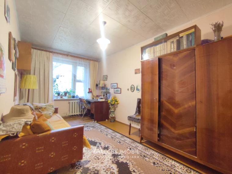 Botanica, șos. Muncești, 2 camere! De mijloc!: 4