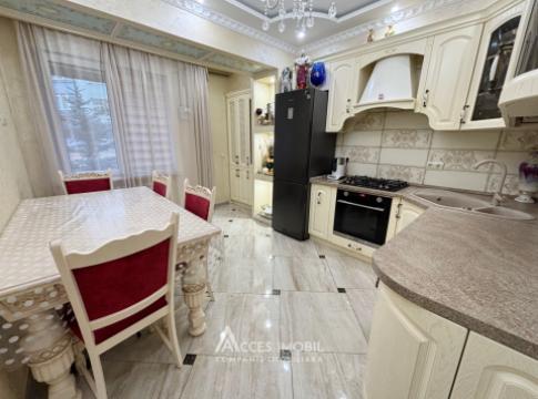 Apartamente de vânzare în Chișinău: Buiucani, bd. Alba Iulia