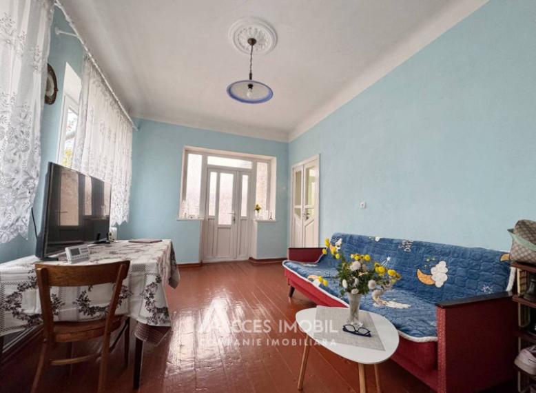 Casă! str. Pitulicii, Poșta Veche, 3 camere + living, 100m2 + 7 ari.: 5