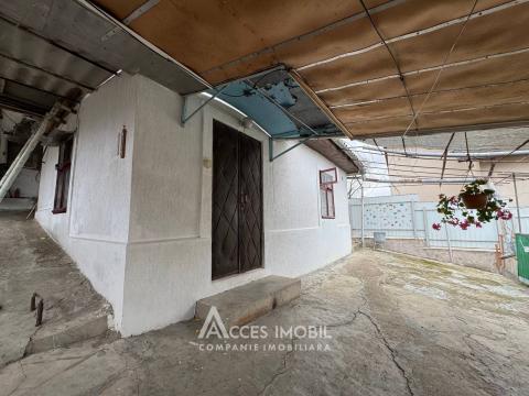 Casă! str. Pitulicii, Poșta Veche, 3 camere + living, 100m2 + 7 ari.: 20