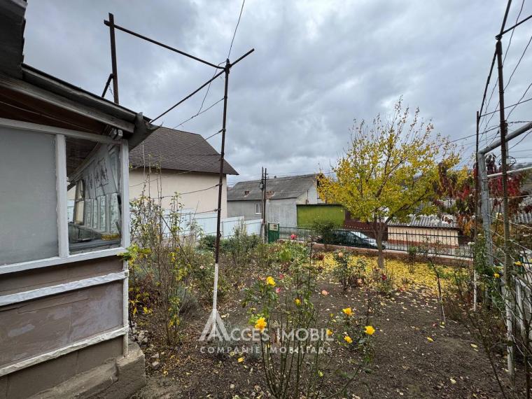 Casă! str. Pitulicii, Poșta Veche, 3 camere + living, 100m2 + 7 ari.: 23