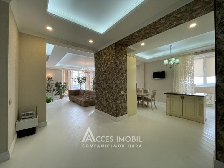 Dragalina! Botanica, str. Grenoble, 3 camere + living! Euroreparație!: 2