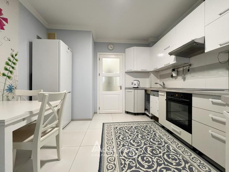 Reconscivil! Botanica, str. Nikolai Zelinski, 2 camere + living. Euroreparație!: 2