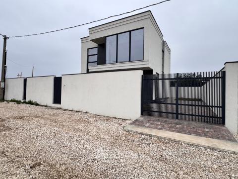 2-х Этажный Дом! Дурлешты, ул. Триколорулуй, 165м2. Белый Вариант!: 2