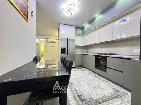 Chirie! Bloc Nou! Telecentru, str. Sprâncenoaia, 2 camere + living! Euroreparație!: 5