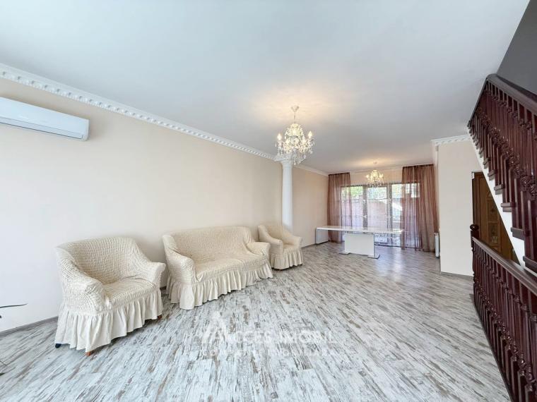 Chirie! Casă în 2 niveluri! str. Onești, Telecentru, 180m2 + 3 ari! Euroreparație!: 4