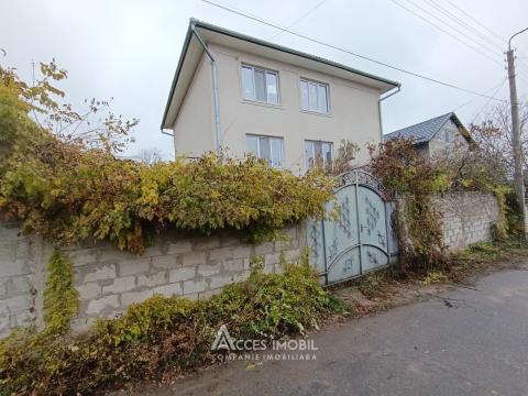 Vilă în 2 niveluri! Codru, str. Europa, 160m2 + 6 ari!: 1