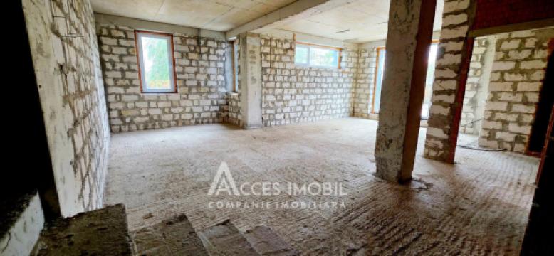 TownHouse în 3 nivele! Ciocana, str. Bucovinei, 280m2. Variantă albă!: 1