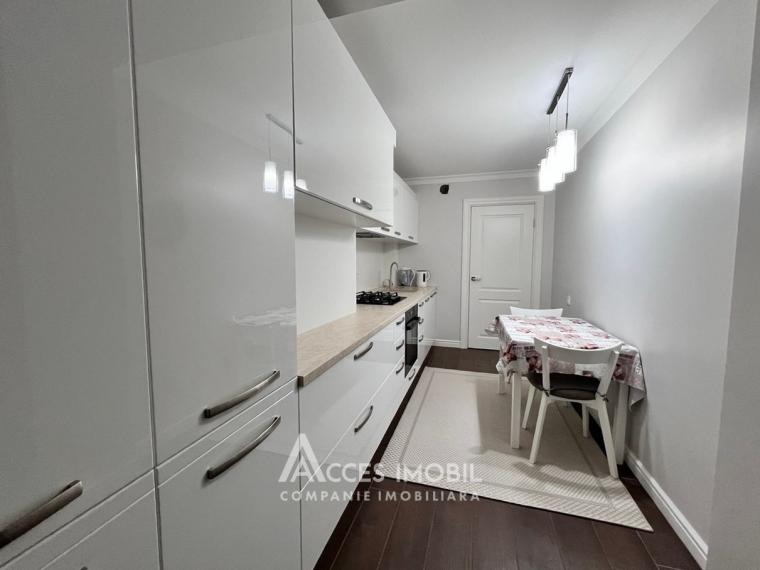 Now Block! Center, C. Varnav street, 2 rooms. Euro repair!: 5