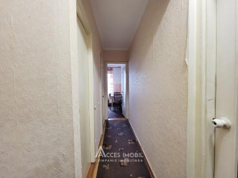 Botanica, bd. Traian, 1 cameră! Seria Varnița! De mijloc!: 6