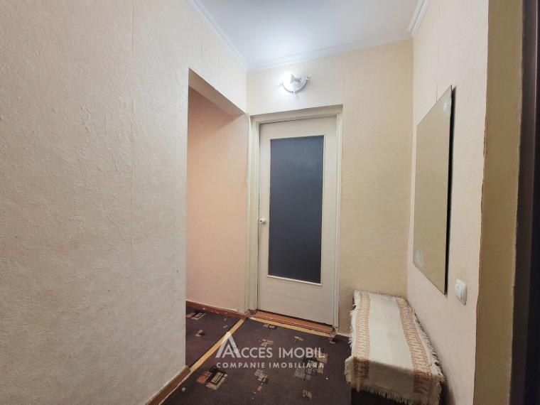 Botanica, bd. Traian, 1 cameră! Seria Varnița! De mijloc!: 7