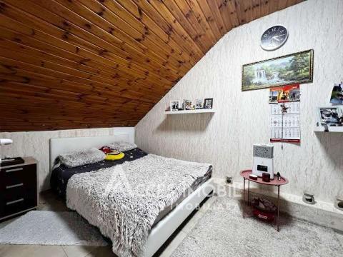 Casă în 2 niveluri! Stăuceni, str. Trandafirilor, 80m2 + 3 ari! Euroreparație!: 1