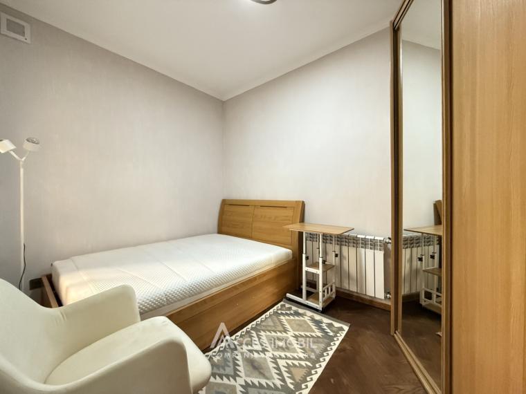 Râșcani, str. Dumitru Râșcanu, 1 cameră + living. Euroreparație! De mijloc!: 5