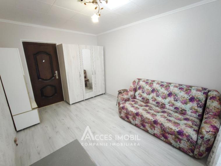 Чеканы, ул. Михаил Садовяну, комната. Середина дома!: 0