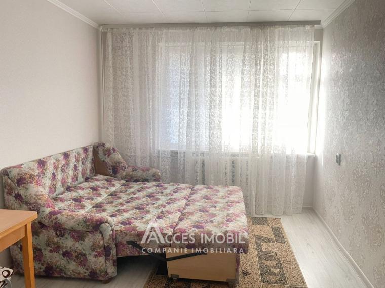 Чеканы, ул. Михаил Садовяну, комната. Середина дома!: 1