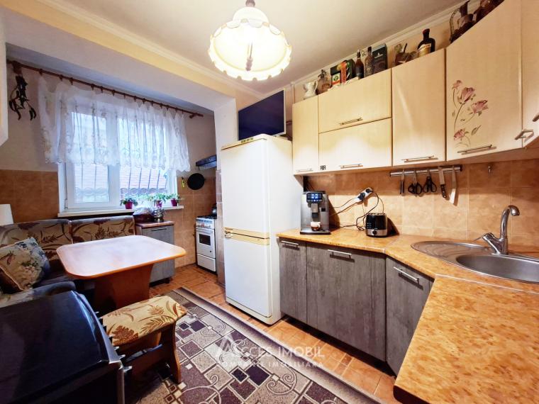 str. Gheorghe Madan, Poșta Veche, 2 camere. Seria 102! De mijloc!: 5