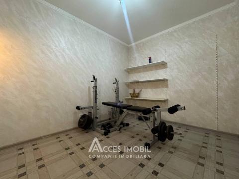 Casă în 3 nivele! Centru, str. Moara Roșie, 220m2 + 4 ari! Euroreparație!: 23