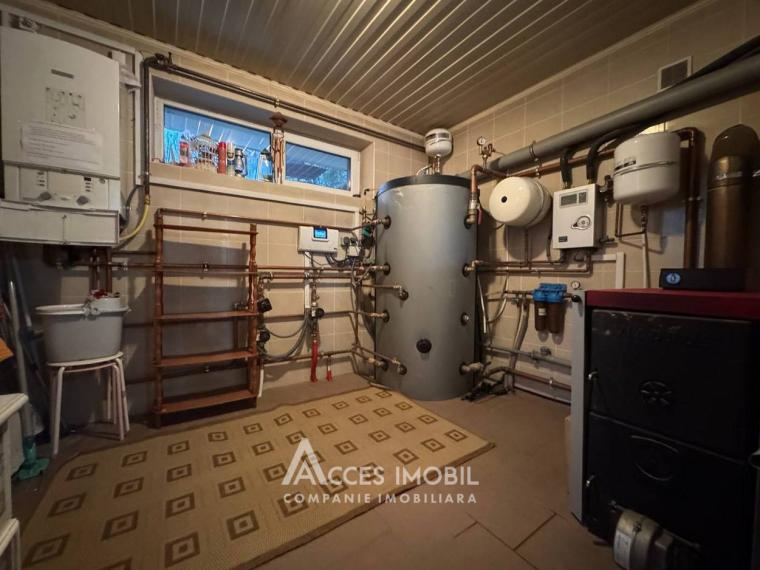 Casă în 3 nivele! Centru, str. Moara Roșie, 220m2 + 4 ari! Euroreparație!: 29