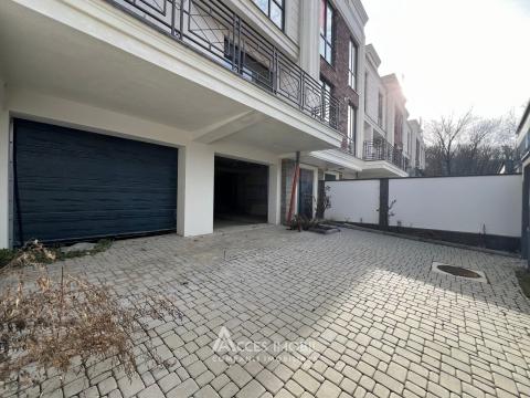 Townhouse în 3 niveluri! Durlești, str. Rezistenţei, 180m2 + 2 ari! Variantă sură!: 11