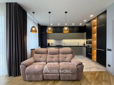 Clock Tower! Spartacus street, Rascani, 2 rooms + living. Euro Repair!: 2