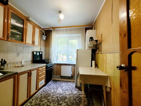 Botanica, bd. Traian, 2 camere! Seria MS! AUTONOMĂ! De mijloc!: 3