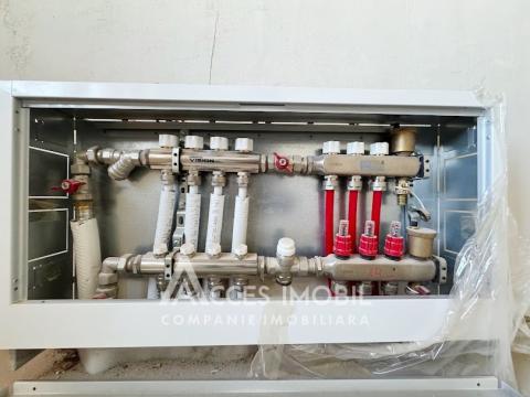 Новострой! Центр, ул. Моара Рошие, 3 комнаты + гостиная. Белый Вариант!: 2