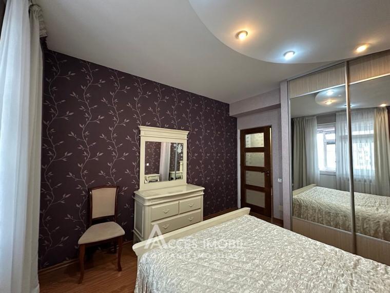 Новострой! Буюканы, бул. Алба Юлия, 2 комнаты + гостиная. Евроремонт! Kладовая!: 3