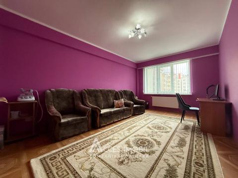 Chirie! Buiucani, bd. Alba Iulia, 2 camere + living! Euroreparație!: 4