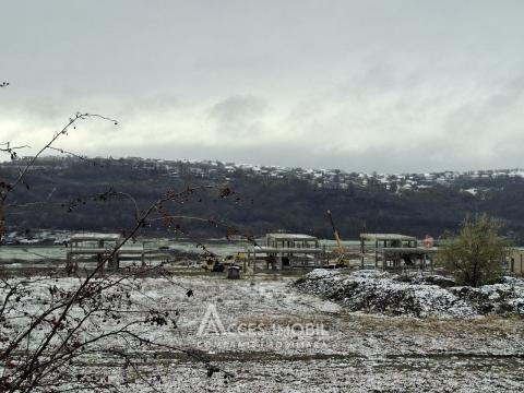 Teren pentru construcții 7 ari! Tohatin, str. Haiducilor!: 1