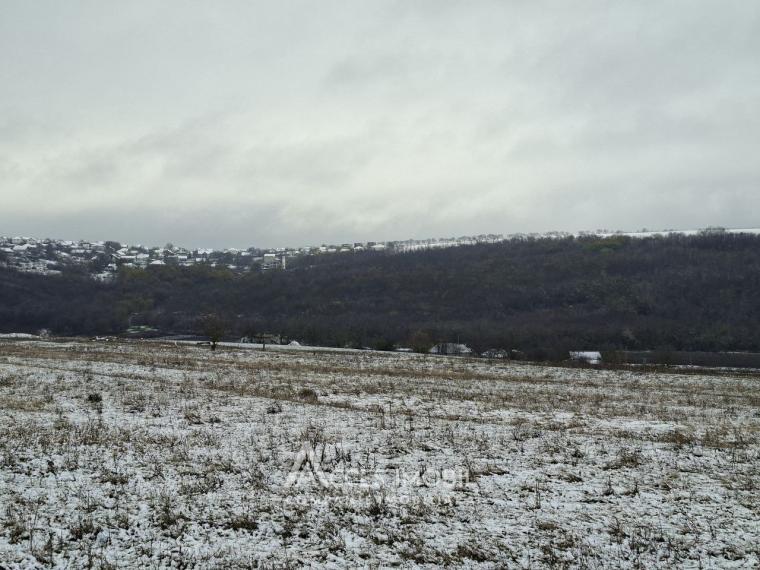 Teren pentru construcții 7 ari! Tohatin, str. Haiducilor!: 3