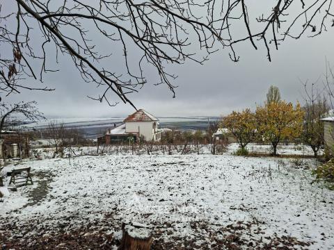 Teren pentru construcții 8.43 ari! Cruzești, str. Întemeietorul Crudu!: 2