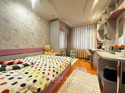 Râșcani, str. Miron Costin, 3 camere. Euroreparație! De mijloc!: 3