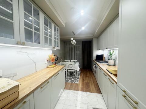 Braus! Mircea cel Batran avenue, 2 rooms + living. Euro Repair!: 3