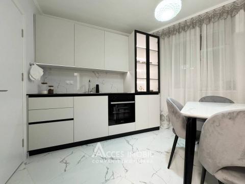 : Poșta Veche, str. Calea Orheiului