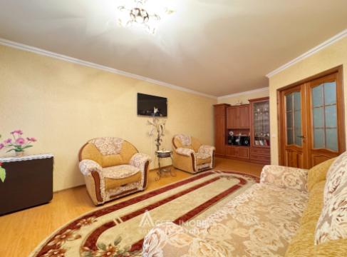 Новострой! Чеканы, бул. Мирча чел Бэтрын, 2 комнаты. Евроремонт!: 1