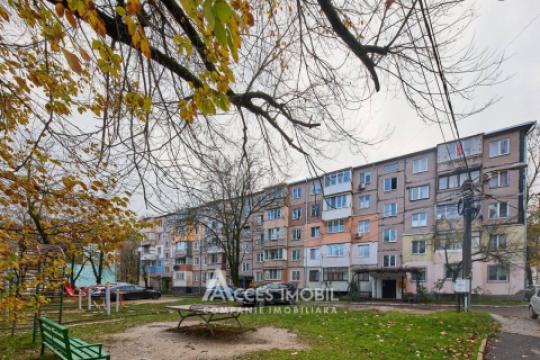 Botanica, str. Grenoble, 2 camere + living! Euroreparație!: 15