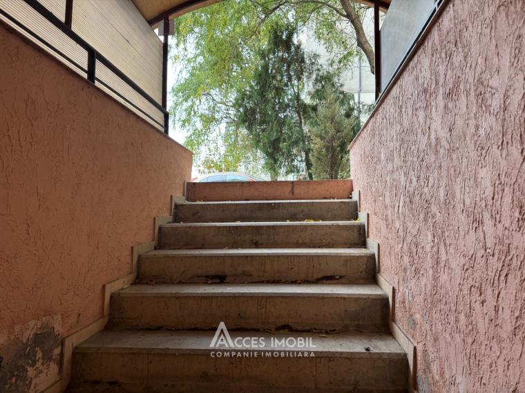 Chirie! Spațiu Comercial 110m2! str. Petru Movilă, Centru!: 1