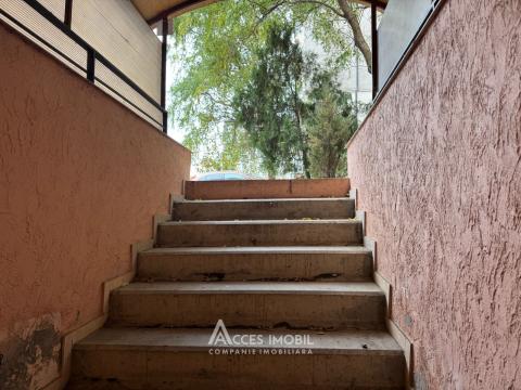 Chirie! Spațiu Comercial 110m2! str. Petru Movilă, Centru!: 1