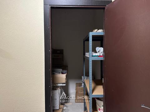 Varincom! Râșcani, bd. Renașterii, 2 camere + living. Euroreparație! Debara inclusă în preț!!!: 21