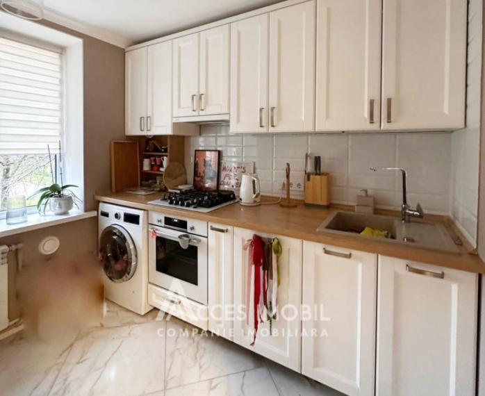 Рышкановка, ул. Флорилор, 1 комната. Евроремонт! Середина дома!: 2