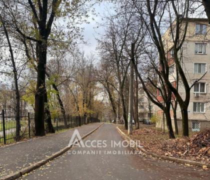 Рышкановка, ул. Флорилор, 1 комната. Евроремонт! Середина дома!: 10