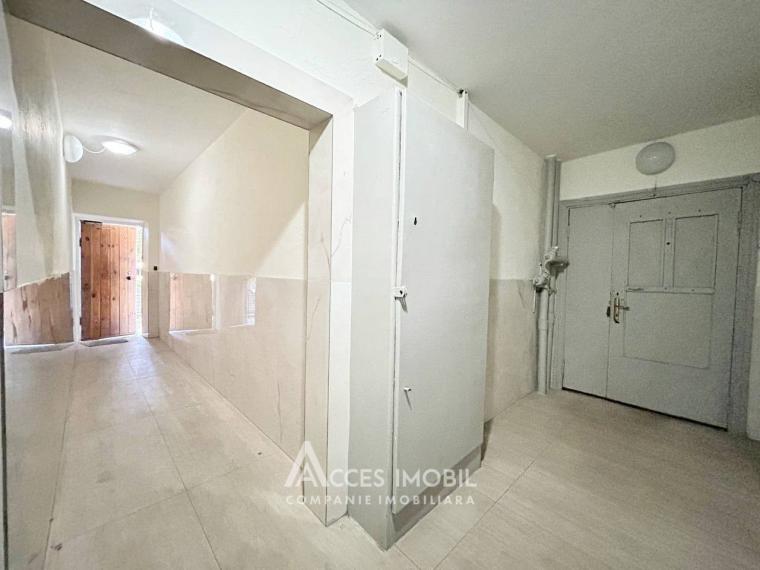 Центр, ул. Иcмаил, 1 комната! Середина дома!: 4