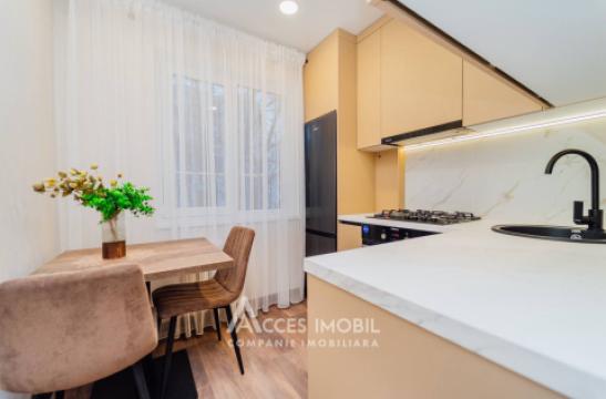 Ботаника, ул. Трандафирилор, 2 комнаты + гостиная! Евроремонт! Середина дома!: 2