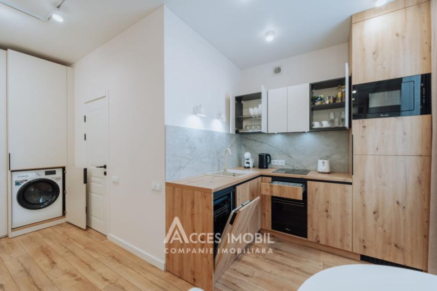 Ultracentru! Ștefan cel Mare și Sfânt, Prima Linie, Stalinka, 2 camere + Euroreparație: 4