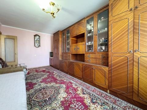 Botanica, Cuza Voda avenue, 3 rooms. Series MS!: 5