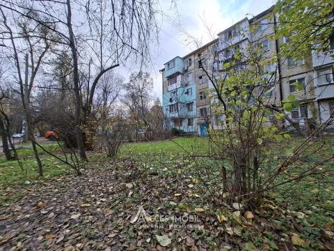 Botanica, str. Nikolai Zelinski, 3 camere! Euroreparație!: 8